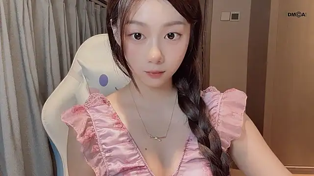 Makinghappymyself  online show from December 2025 09:25:01 AM