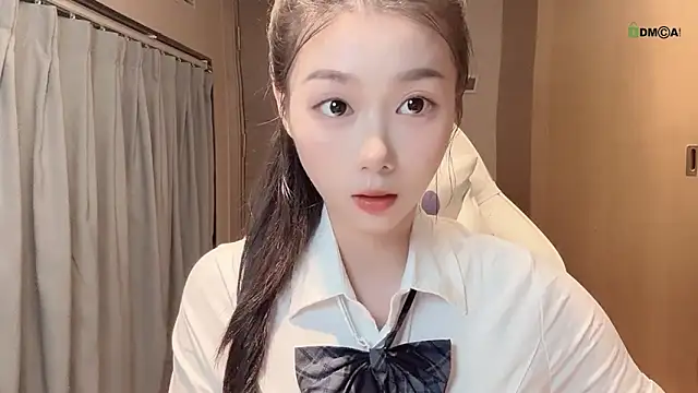 Makinghappymyself  online show from November 2025 07:02:01 AM