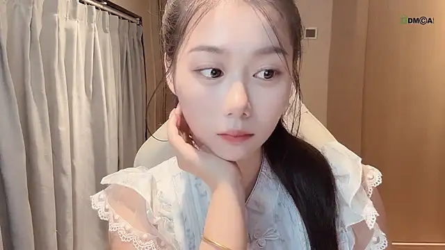 Makinghappymyself  online show from October 2025 12:25:02 PM