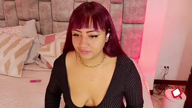 DaniniAnderson online show from December 2025 04:14:01 AM