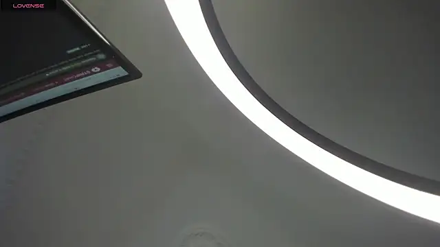 Zahra milks online show from February 2026 02:03:01 PM