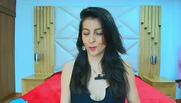 allie pearl online show from November 2025 12:10:01 PM