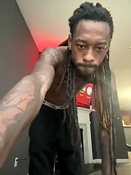 Snapshot of Scattyboo chatting on December 2025 12:59:02 PM Scattyboo online show from December 2025 12:59:02 PM