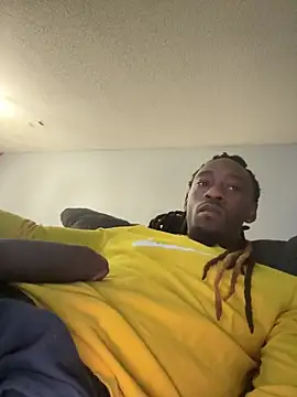 Snapshot of Scattyboo chatting on December 2025 06:40:01 AM Scattyboo online show from December 2025 06:40:01 AM