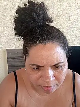 Ravena2290 online show from December 2025 07:20:01 PM