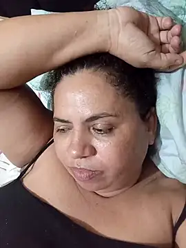 Ravena2290 online show from January 2026 07:45:01 PM