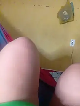 Ravena2290 online show from October 2025 05:35:02 PM