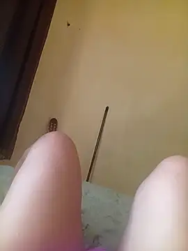 Ravena2290 online show from December 2025 11:31:01 AM