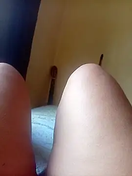 Ravena2290 online show from December 2025 05:56:02 PM