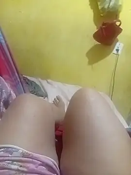 Ravena2290 online show from November 2025 12:20:01 PM