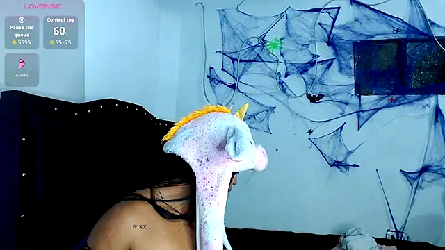 Snapshot of Samms777exotic chatting on October 2025 02:13:01 AM Samms777exotic online show from October 2025 02:13:01 AM