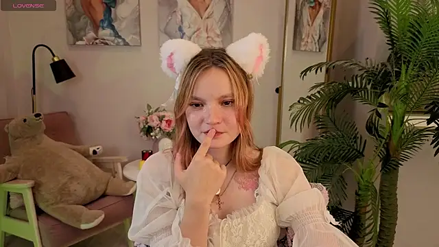 Snapshot of Ginger_Emma chatting on September 2025 03:41:02 PM Ginger Emma online show from September 2025 03:41:02 PM
