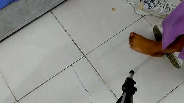 Snapshot of Maxandthanna chatting on November 2025 03:40:02 AM Maxandthanna online show from November 2025 03:40:02 AM