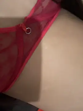 aline2007 online show from November 2025 01:00:02 PM