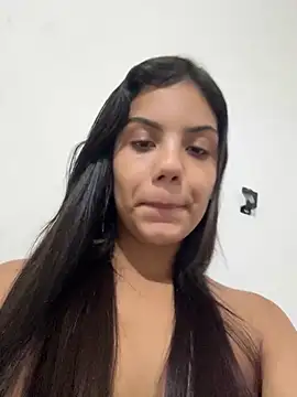 aline2007 online show from November 2025 03:32:01 AM