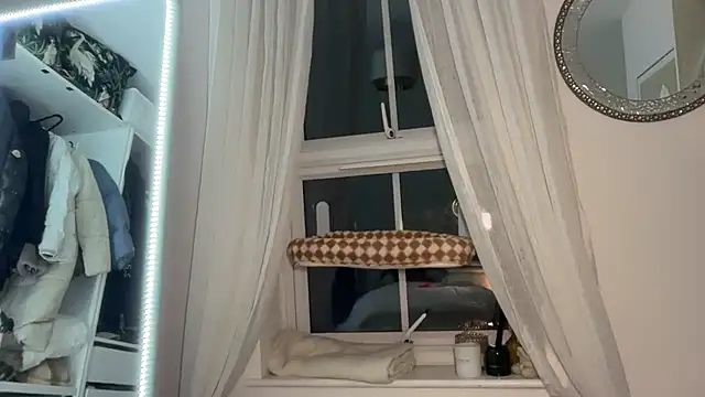 KayleeBella online show from February 2026 08:31:02 PM