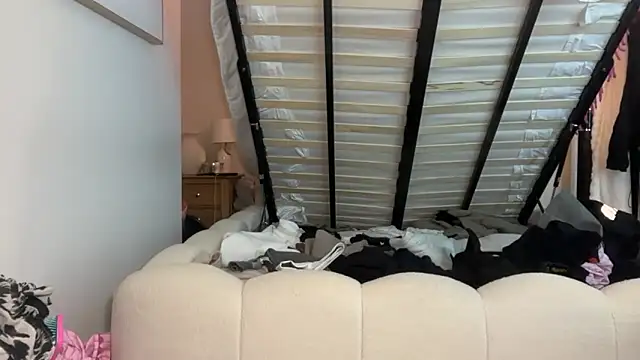 KayleeBella online show from March 2026 08:47:02 PM