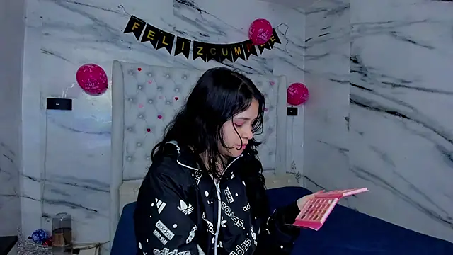 Ari and Storm online show from March 2026 01:37:01 PM