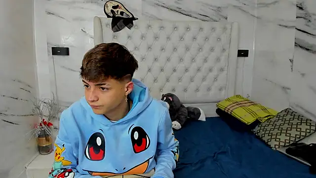 Ari and Storm online show from January 2026 02:57:01 PM