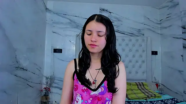 Ari and Storm online show from November 2025 11:47:02 AM