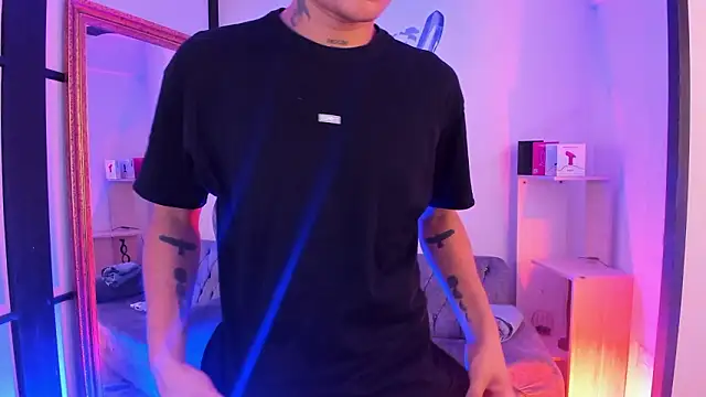 Snapshot of LiamDeep chatting on March 2026 10:16:01 PM LiamDeep online show from March 2026 10:16:01 PM