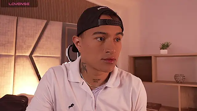 LiamDeep online show from January 2026 08:34:01 PM