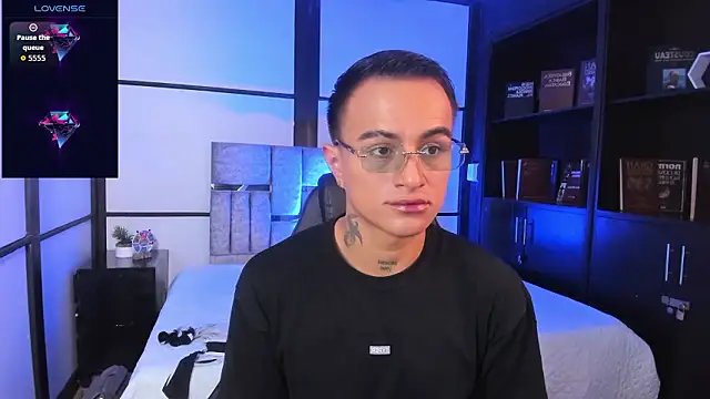 Snapshot of LiamDeep chatting on March 2026 08:38:02 PM LiamDeep online show from March 2026 08:38:02 PM