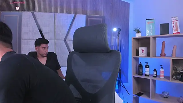 LiamDeep online show from January 2026 08:48:01 PM