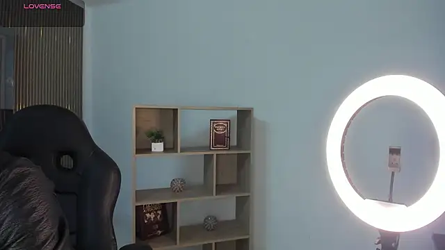 LiamDeep online show from February 2026 08:52:02 PM