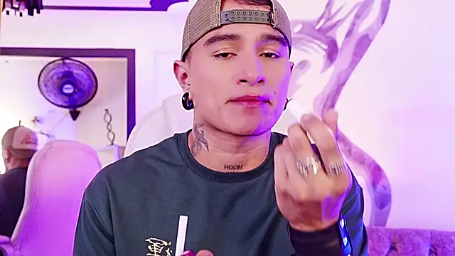 LiamDeep online show from June 2026 06:18:02 PM