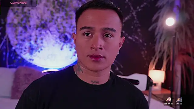 LiamDeep online show from December 2025 06:55:02 PM