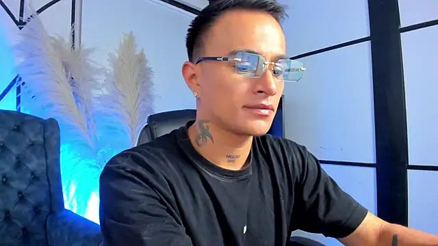 LiamDeep online show from March 2026 05:19:01 AM