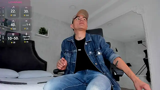 Snapshot of LiamDeep chatting on March 2026 08:10:02 PM LiamDeep online show from March 2026 08:10:02 PM