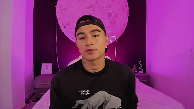 LiamDeep online show from September 2025 05:52:02 AM