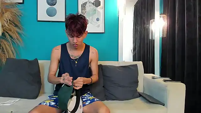 Snapshot of Marcus_and_Tony chatting on January 2026 03:10:01 AM Marcus and Tony online show from January 2026 03:10:01 AM