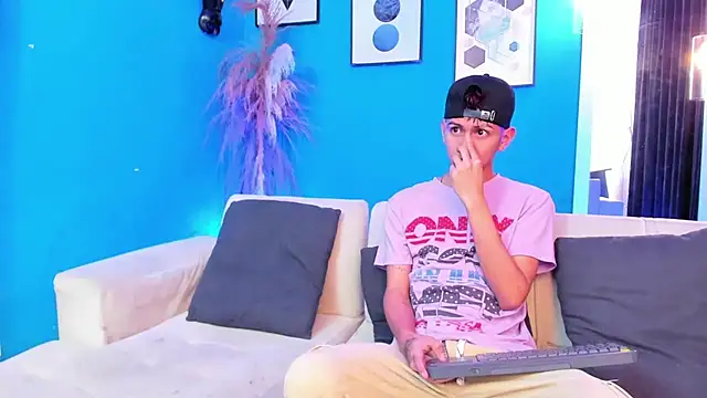 Snapshot of Marcus_and_Tony chatting on February 2026 03:49:01 AM Marcus and Tony online show from February 2026 03:49:01 AM