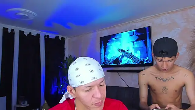 Snapshot of Marcus_and_Tony chatting on September 2025 04:08:01 AM Marcus and Tony online show from September 2025 04:08:01 AM