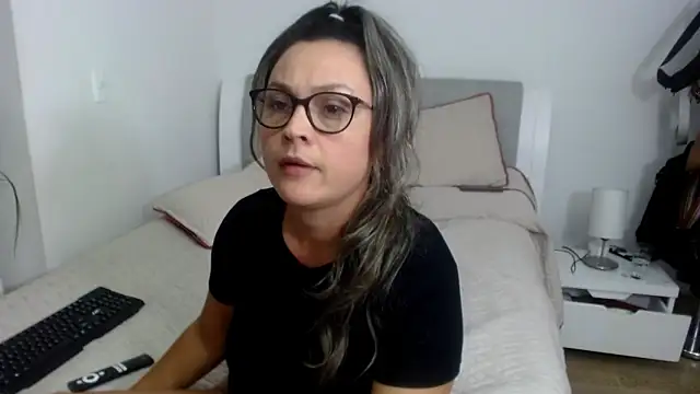 sophie lopez1 online show from December 2025 04:17:01 AM