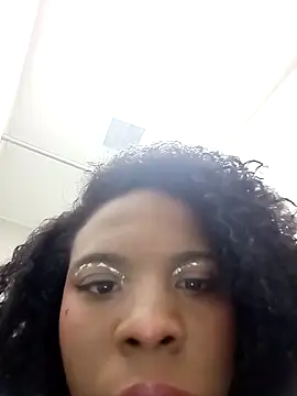 Snapshot of AmiraMorgan chatting on October 2025 02:24:02 AM AmiraMorgan online show from October 2025 02:24:02 AM