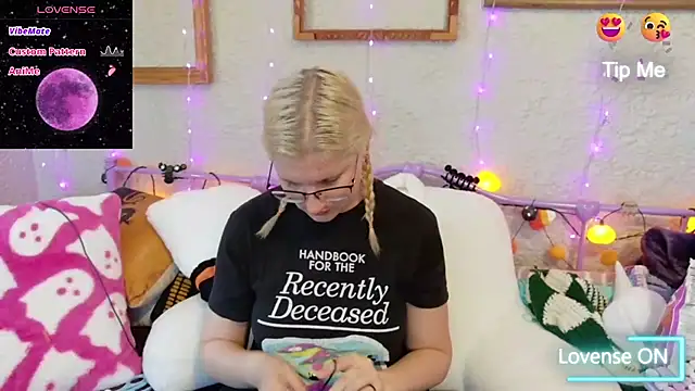 samanthamalichite online show from October 2025 03:11:01 PM