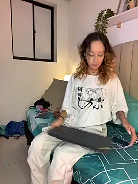 SunshineLizzy online show from November 2025 11:27:02 AM