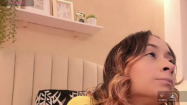 SunshineLizzy online show from November 2025 12:27:02 PM