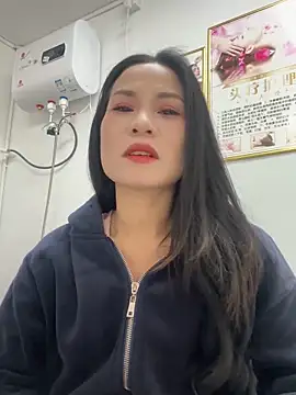 Snapshot of Baby-mmm chatting on November 2025 05:52:02 AM Baby-mmm online show from November 2025 05:52:02 AM