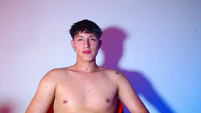 rowanbigboy23 online show from February 2026 05:42:01 PM