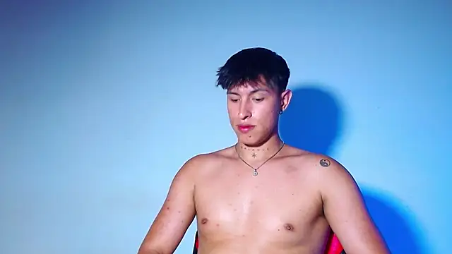 rowanbigboy23 online show from March 2026 12:46:01 AM