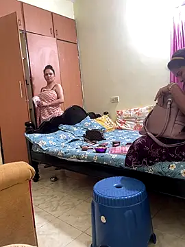 Snapshot of stargroup chatting on November 2025 01:37:02 PM stargroup online show from November 2025 01:37:02 PM