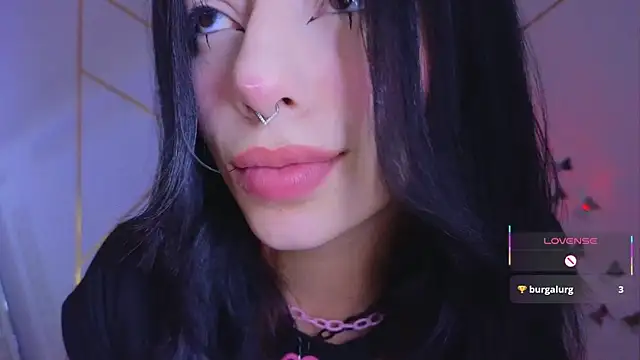 Hollyxx  online show from November 2025 01:59:01 PM