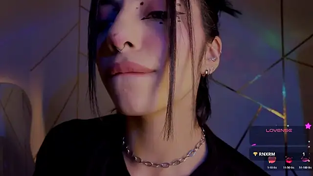 Hollyxx  online show from February 2026 05:53:02 PM