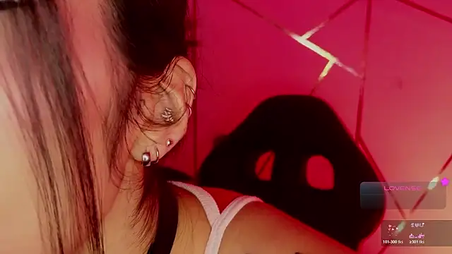 Hollyxx  online show from March 2026 04:28:01 AM