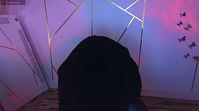 Hollyxx  online show from November 2025 12:33:01 AM